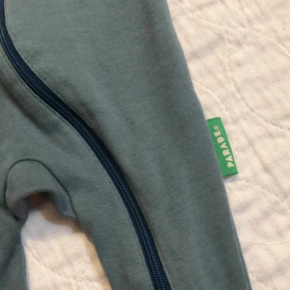 Kids One Piece in Dark Gray - Picture 2 of 4